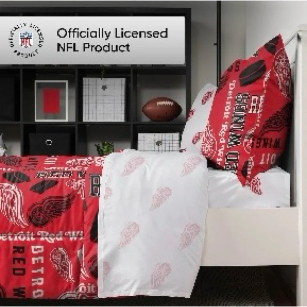 NEW Detroit Red Wings 5-piece full size bed in a bag set!